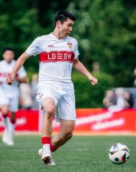 官方：中国国青国脚谢初筠正式离开斯图加特U19